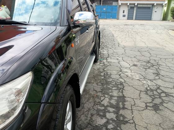 TOYOTA HILUX 2.7 SR 4X2 CD 16V FLEX 4P AUTOMÁTICO TOYOTA HILUX 2.7 SR 4X2 CD 16V FLEX 4P AUTOMÁTICO